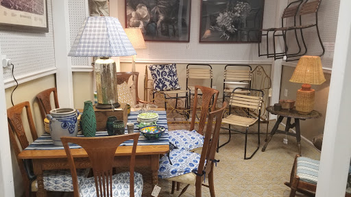 Antique Store «Rhinebeck Antique Emporium», reviews and photos, 5229 Albany Post Rd, Staatsburg, NY 12580, USA