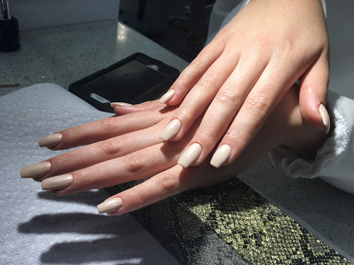 Nail Salon «Salon Von De Beauty Bar», reviews and photos, 6300 Jericho Turnpike, Commack, NY 11725, USA