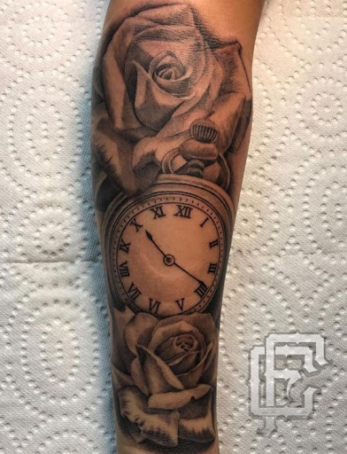 Explore crab tattoo ideas, creative tattoo ideas in San Antonio, available at Firme Copias Tattoo Studio