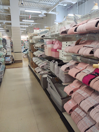 Department Store «HomeGoods», reviews and photos, 2201 Nostrand Ave, Brooklyn, NY 11210, USA