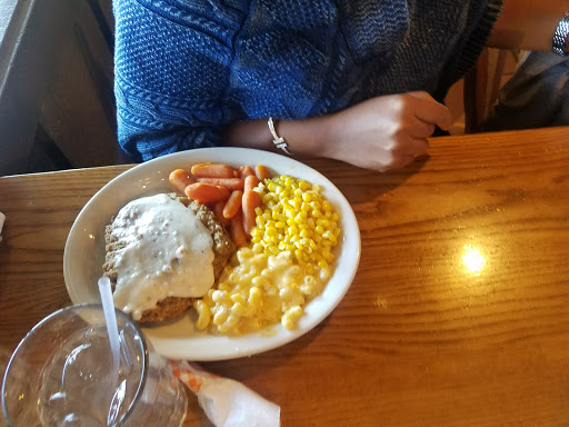 American Restaurant «Cracker Barrel Old Country Store», reviews and photos, 3 E Garland Dr, Carlisle, PA 17013, USA