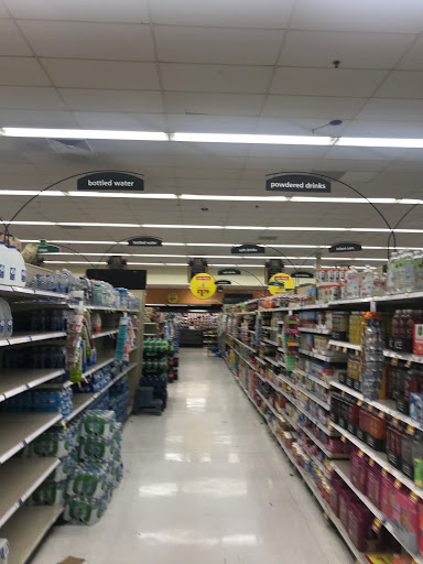 Grocery Store «Kroger», reviews and photos, 264 S Hollywood Blvd, Steubenville, OH 43952, USA