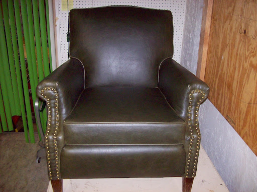 Upholstery Shop «Artisan Upholstery», reviews and photos, 281 W Main St, Hummelstown, PA 17036, USA