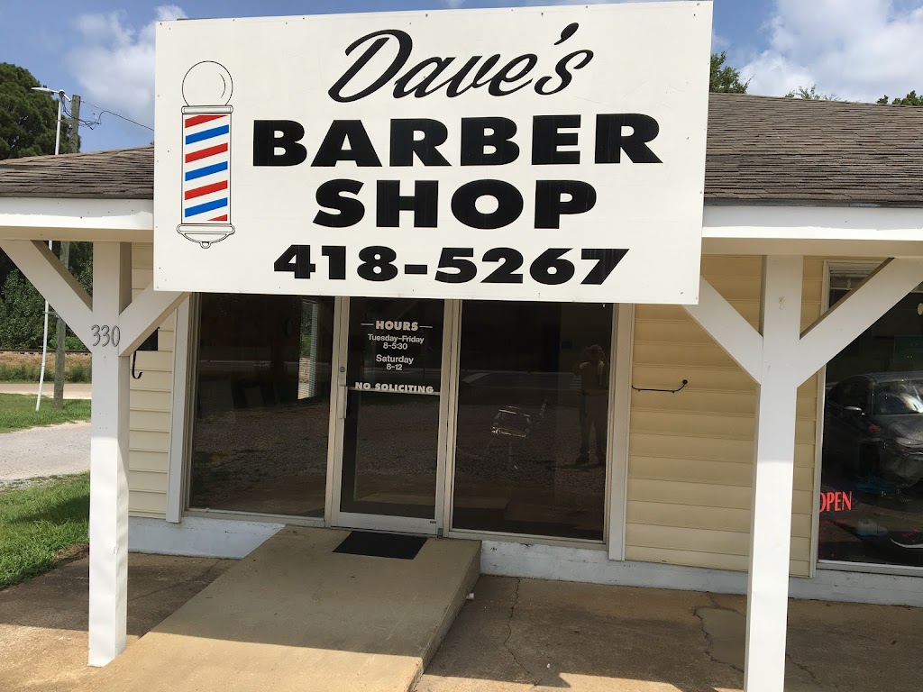 Dave’s Barber Shop 39759