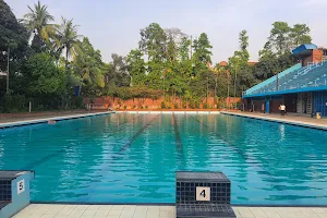 Dhaka University Swimming Pool image