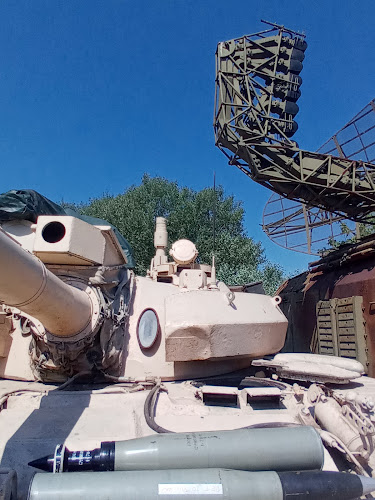 Harckocsi and tank driving - Múzeum