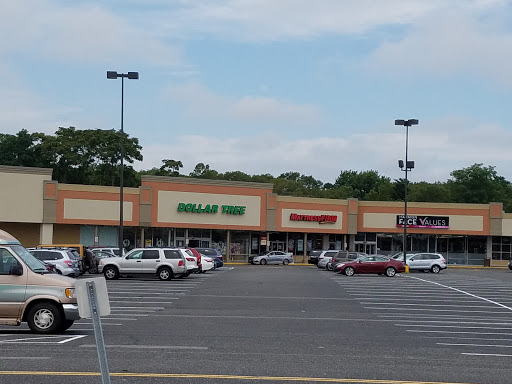 Dollar Store «Dollar Tree», reviews and photos, 4830 Nesconset Hwy, Port Jefferson Station, NY 11776, USA