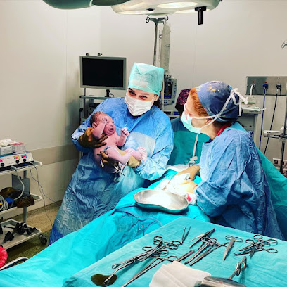 Op. Dr. Ece Öcal, Kadın Hastalıkları Ve Doğum