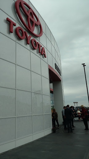 Toyota Dealer «BUCKEYE TOYOTA», reviews and photos, 1903 Riverway Dr, Lancaster, OH 43130, USA