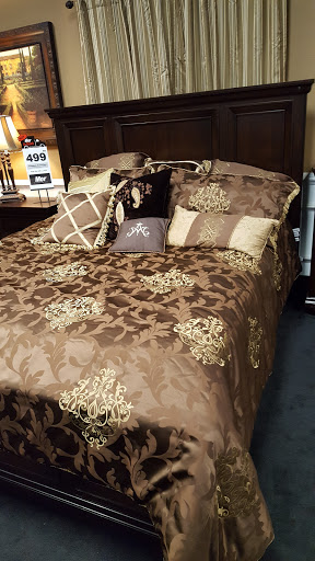 Furniture Store «Mor Furniture for Less», reviews and photos, 5156 N Blackstone Ave, Fresno, CA 93710, USA