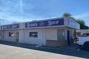 Straight Razor Barbershop El Centro image