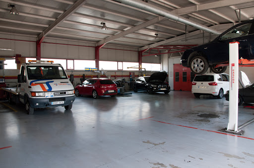 Talleres Teo en Guardo, Palencia