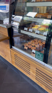 Atmosphère du Restaurant servant le petit-déjeuner Starbucks à Cannes - n°10