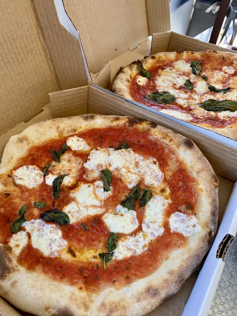 Decasa | Wood-Fired Pizza 79703