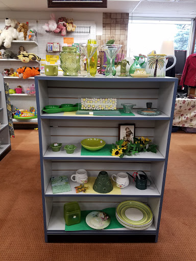 Thrift Store «Mission Wearhouse Thrift Store», reviews and photos, 2756 Lake Shore Ave, Little Canada, MN 55117, USA