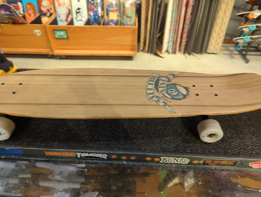 Clothing Store «Zumiez», reviews and photos, 400 Ernest W Barrett Parkway Northwest #139, Kennesaw, GA 30144, USA