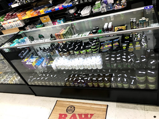 Tobacco Shop «Baytown Smoke Shop», reviews and photos, 3620 Garth Rd, Baytown, TX 77521, USA