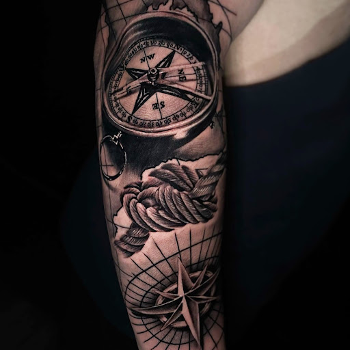 Explore man in the arena tattoo ideas, creative tattoo ideas in San Antonio, available at Firme Copias Tattoo Studio
