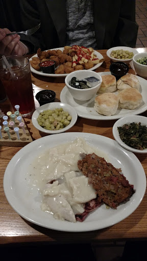 American Restaurant «Cracker Barrel Old Country Store», reviews and photos, 4700 Portsmouth Blvd, Chesapeake, VA 23321, USA