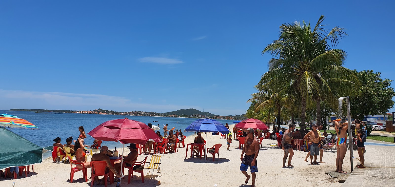 Foto van Praia do Vascaino met turquoise puur water oppervlakte