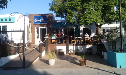 Muelle 7 Restaurant Bar