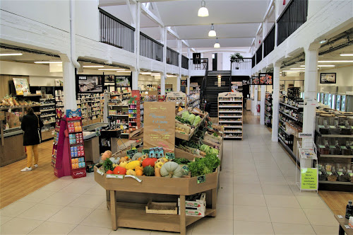 Les Halles Biomonde à Fougères