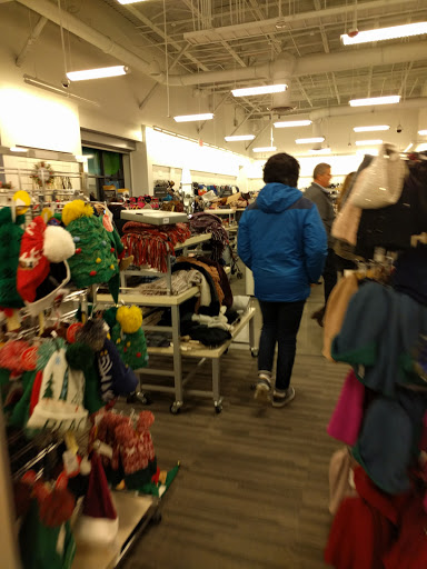 Department Store «Nordstrom Rack Gateway Center», reviews and photos, 550 Gateway Dr #2, Brooklyn, NY 11239, USA