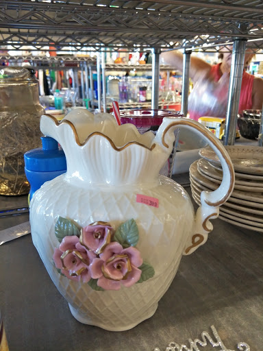 Thrift Store «Goodwill», reviews and photos, 4380 Dowlen Rd, Beaumont, TX 77706, USA