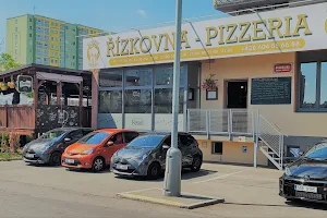 Řízkovna Pizzeria Restaurace Jižní Město Praha 11 image