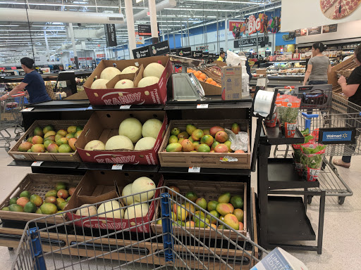 Department Store «Walmart Supercenter», reviews and photos, 9300 NW 77th Ave, Hialeah Gardens, FL 33016, USA