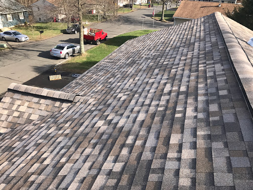 Roofing contractor New Haven