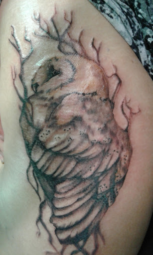 Explore blue crab tattoo ideas, creative tattoo ideas in Longview, available at Fugis Tattoo Shop