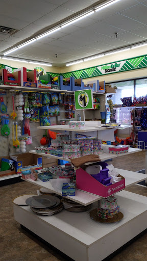 Discount Store «Dollar General», reviews and photos, 29119 W 8 Mile Rd, Livonia, MI 48152, USA