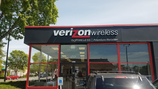 Cell Phone Store «GoWireless Verizon Authorized Retailer», reviews and photos, 4017 Pacific Ave SE, Lacey, WA 98503, USA