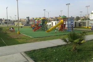 Parque De La Juventud - La Poza image