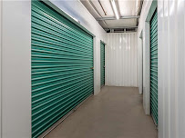 Extra Space Storage - Photo 6 - Car repair in Simi Valley, CA, Simi Valley