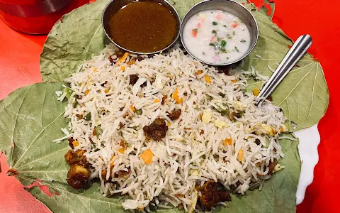 Naveen Praveen Fast Food image