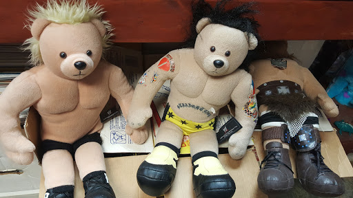 Video Game Store «M & J Video Games & Sports Collectibles», reviews and photos, 1049 Queen St, Southington, CT 06489, USA