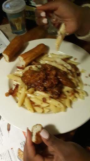 Shopping Mall «Greenbrier Shopping Center», reviews and photos, 225 Brierhill Dr, Bel Air, MD 21015, USA