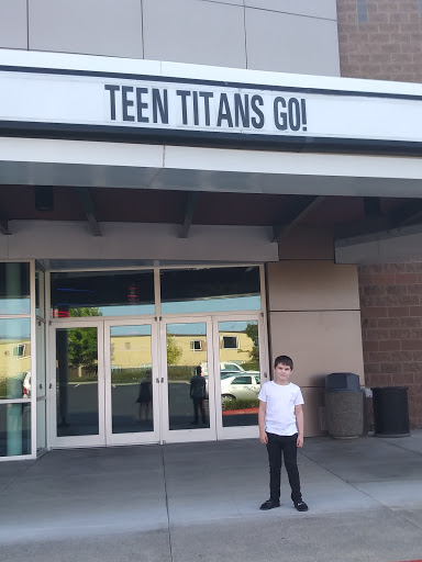 Movie Theater «Regal Cinemas 99 11», reviews and photos, 9010 NE Hwy 99, Vancouver, WA 98665, USA