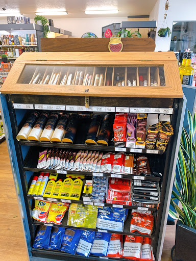 Liquor Store «Grants Pass Liquor Stores», reviews and photos, 210 SE 8th St, Grants Pass, OR 97526, USA