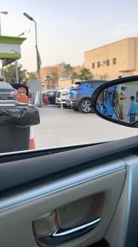 Opinii despre محطة أنوار اليمامة în الرياض - محطة وقود