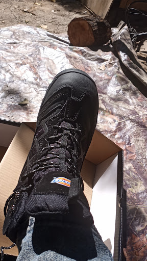 Sporting Goods Store «Big 5 Sporting Goods - Red Bluff», reviews and photos, 545 S Main St, Red Bluff, CA 96080, USA