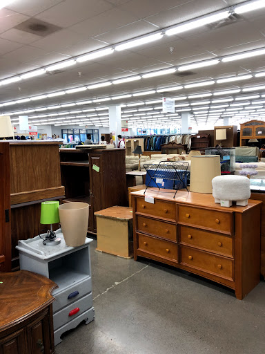 Thrift Store «Thrifty Shopper», reviews and photos, 112 E Manlius St, East Syracuse, NY 13057, USA