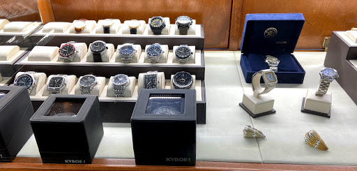 Pawn Shop «Gold & Pawn», reviews and photos, 2291 S Cleveland Ave, Fort Myers, FL 33901, USA