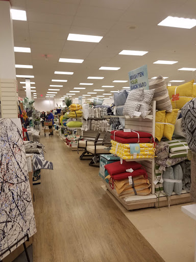 Department Store «Marshalls & HomeGoods», reviews and photos, 91 Point Judith Rd #10, Narragansett, RI 02882, USA