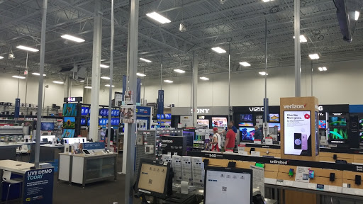 Electronics Store «Best Buy», reviews and photos, 6595 Strip Ave NW, North Canton, OH 44720, USA