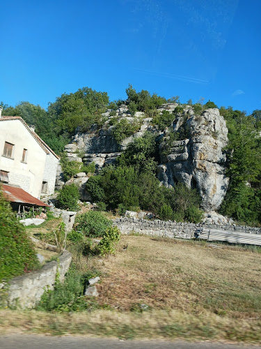 Agence de location de maisons de vacances Gîtes Sun Loisirs Saint-Alban-Auriolles