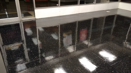 Tire Shop «Tires Plus», reviews and photos, 120 Collins Rd SE, Cedar Rapids, IA 52403, USA