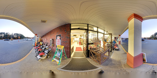 Garden Center «Robinsons Hardware», reviews and photos, 1 Nicholas Rd, Framingham, MA 01701, USA